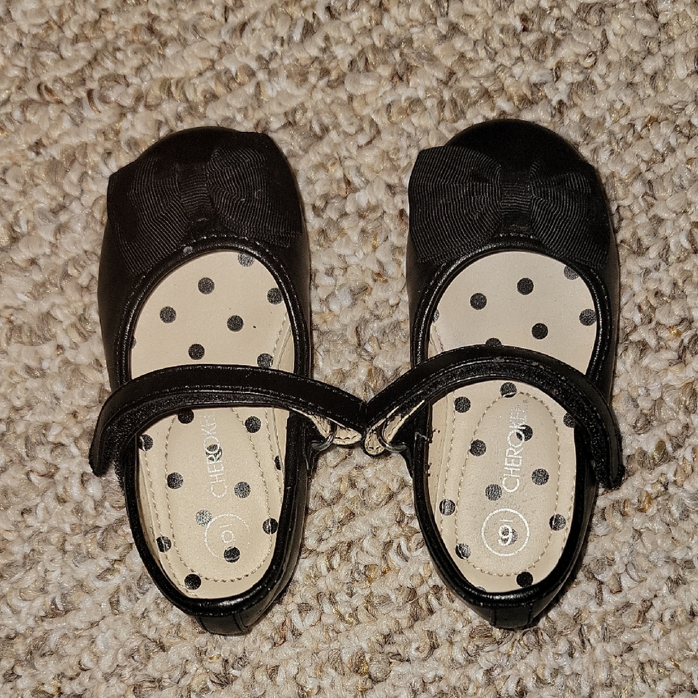 Cherokee Black Dress Shoes for Toddlers Size 6